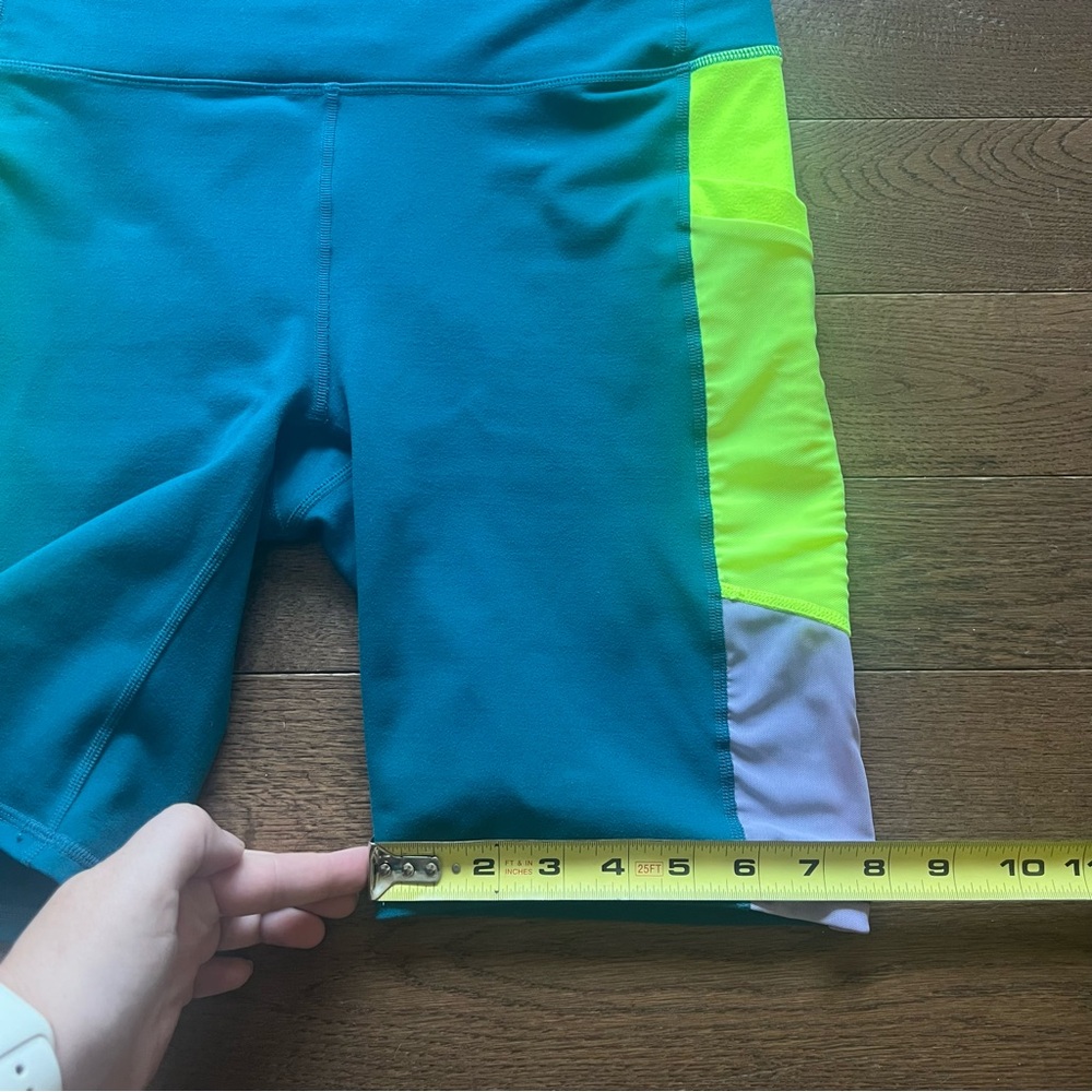 Fabletics Shorts - Picture 12 of 13